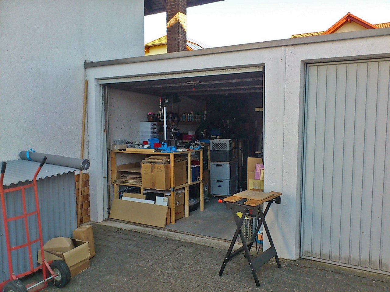 First slackPro! headquarters – Andy’s garage 2013
